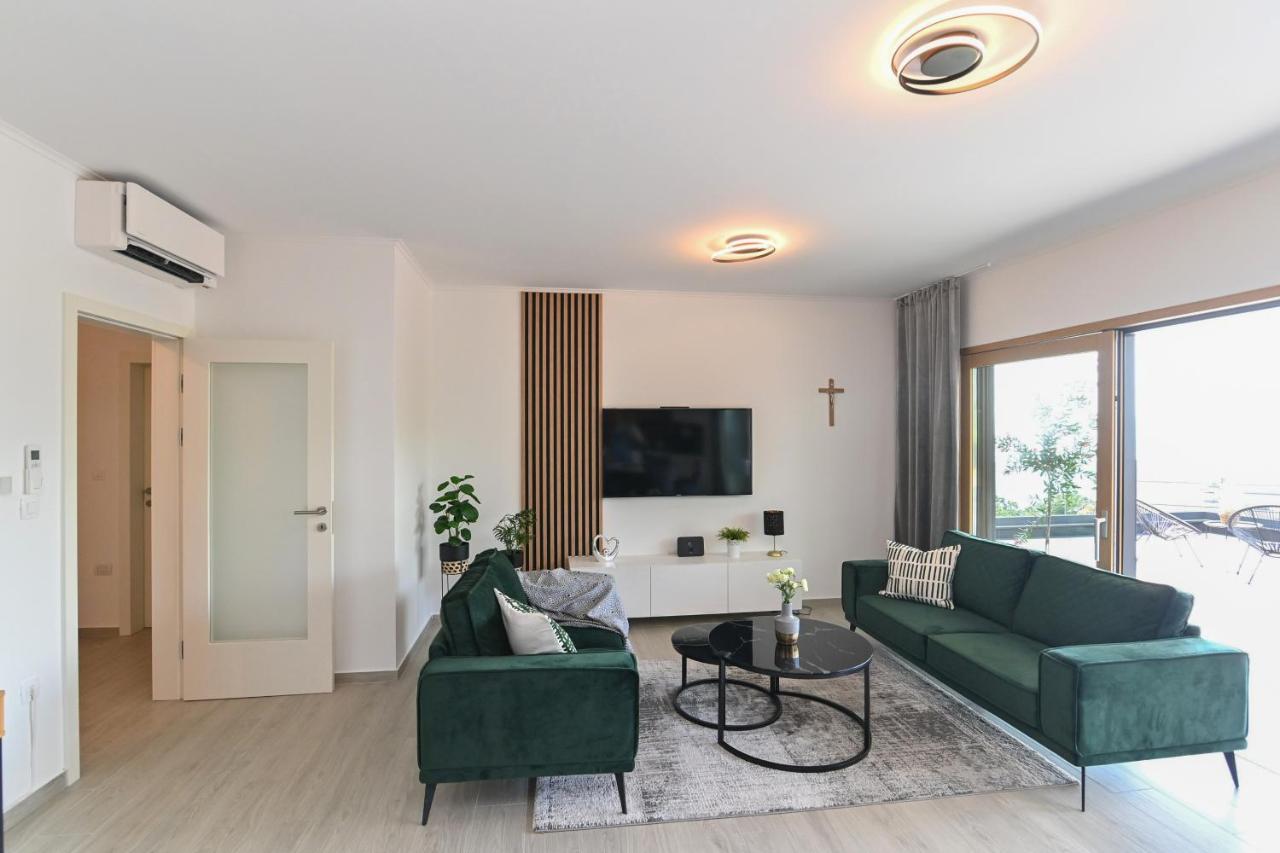 Sea View Deluxe Apartment Rijeka Exteriör bild