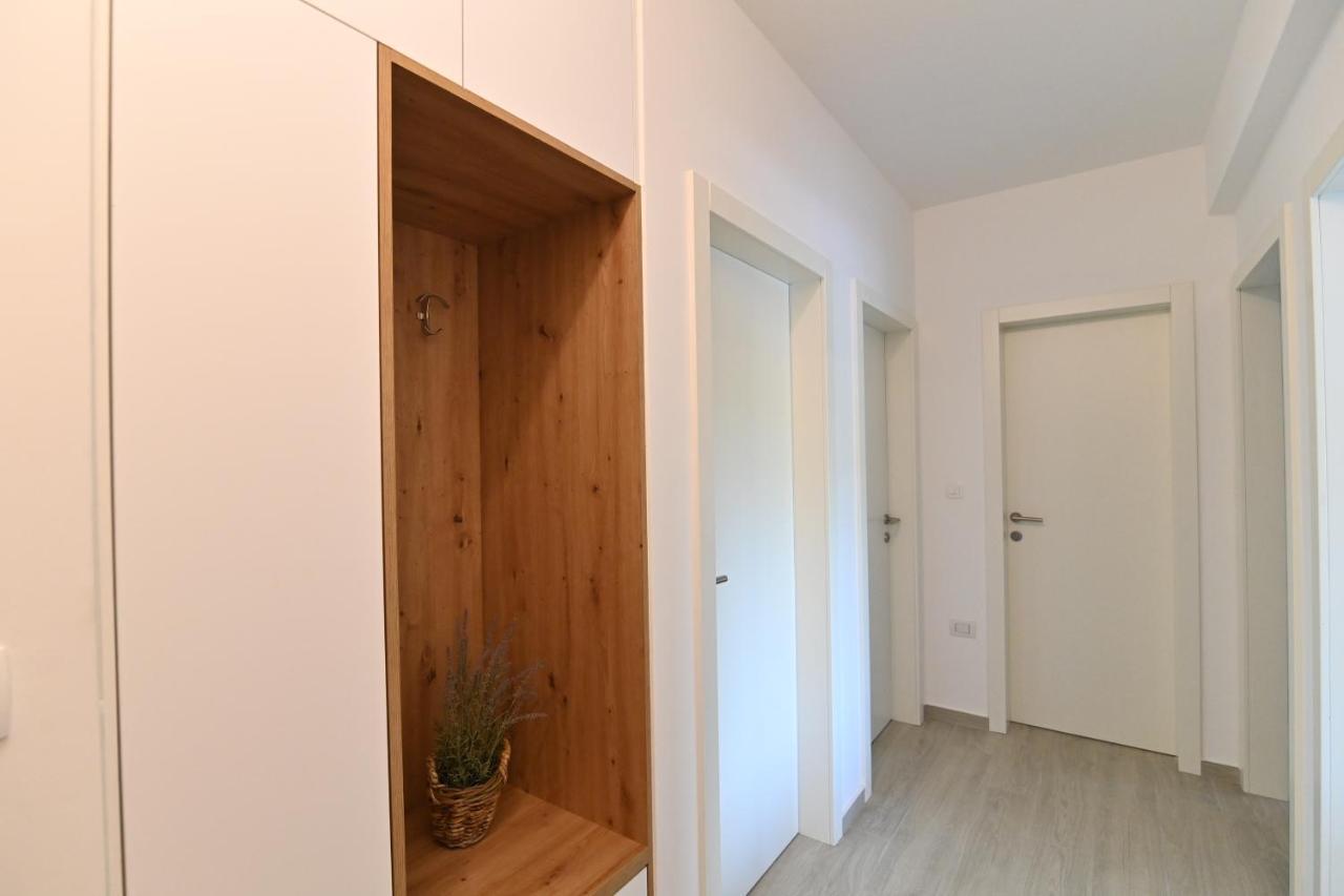 Sea View Deluxe Apartment Rijeka Exteriör bild