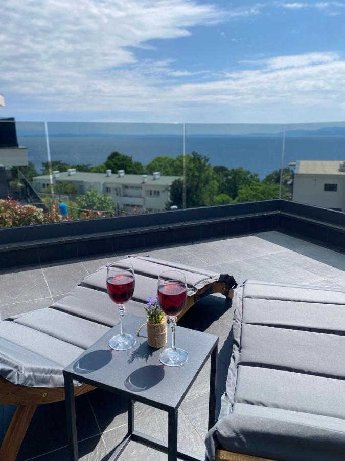 Sea View Deluxe Apartment Rijeka Exteriör bild