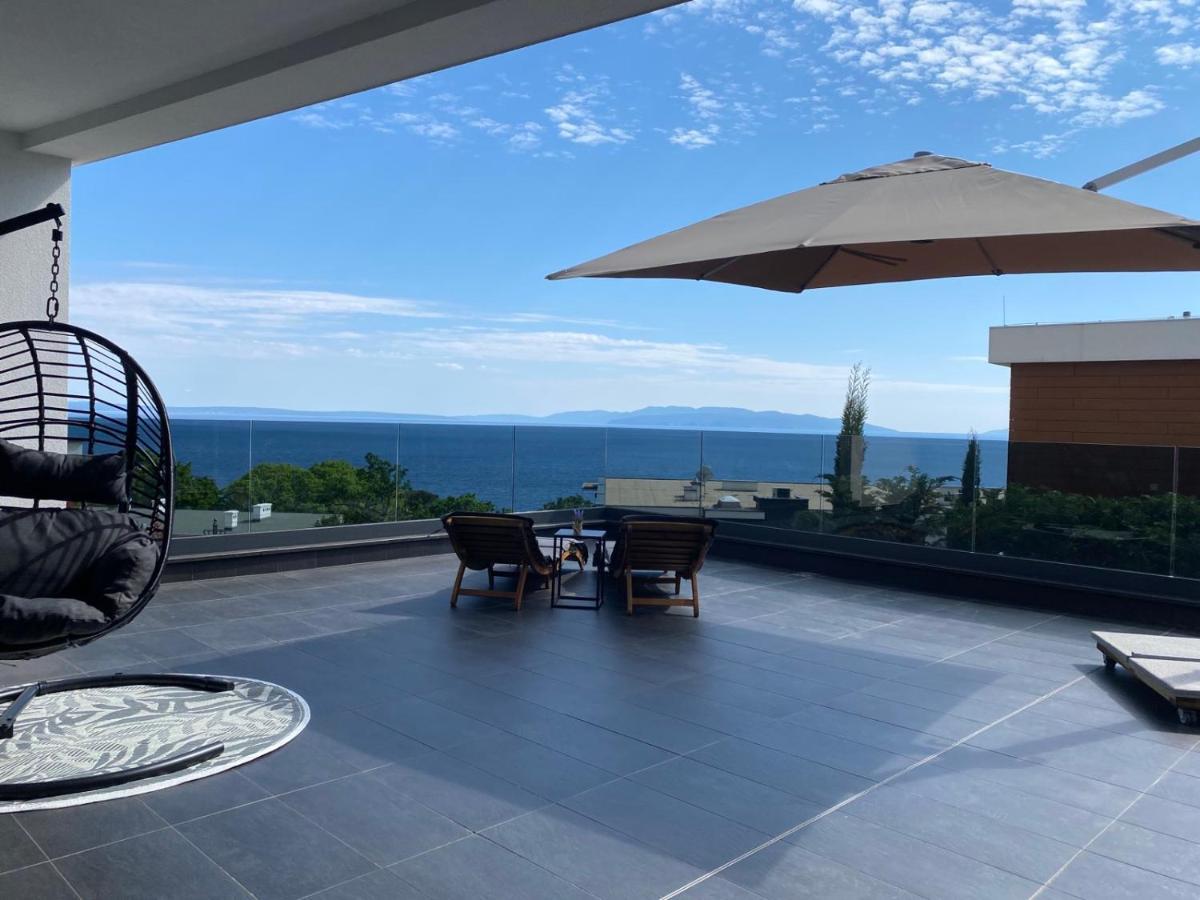 Sea View Deluxe Apartment Rijeka Exteriör bild